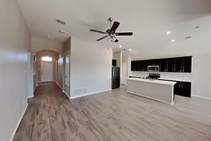 14604 Snowy River Ct, Fort Worth, TX 76052 - Photo 4