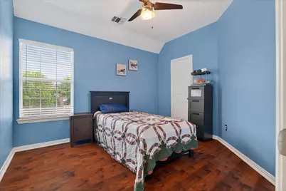 8708 Rugby Drive, Irving, TX 75063 - Photo 30