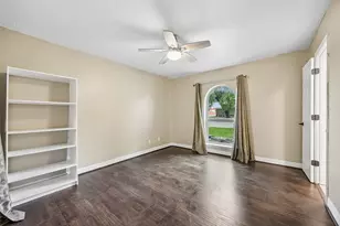 2507 Hawthorne Dr, Carrollton, TX 75006 - Photo 22