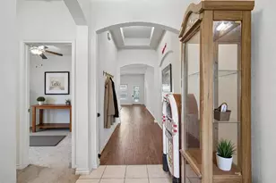 1408 Lauren Ln, Granbury, TX 76048 - Photo 2