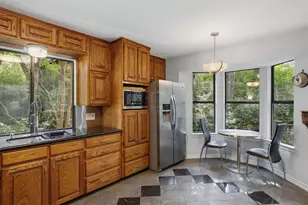 1945 Bluebird Ave, Fort Worth, TX 76111 - Photo 4