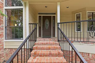 1945 Bluebird Ave, Fort Worth, TX 76111 - Photo 10