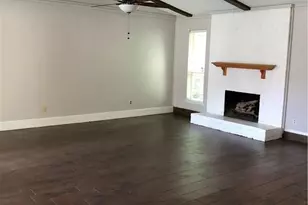 637 Red River Dr, Lewisville, TX 75077 - Photo 2