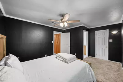 370 Westview Terrace, Arlington, TX 76013 - Photo 14