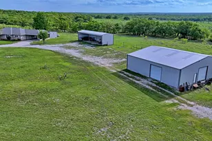 4316 Leona Rd, Bowie, TX 76230 - Photo 30