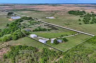 4316 Leona Rd, Bowie, TX 76230 - Photo 36