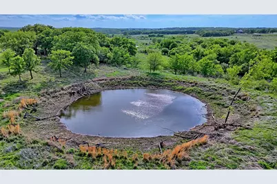 4316 Leona Road, Bowie, TX 76230 - Photo 32