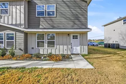 933 River Road, Fort Worth, TX 76114 - Photo 2