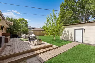 9077 Longmont Dr, Dallas, TX 75238 - Photo 22