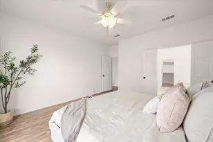 4805 Parkmount Dr, Fort Worth, TX 76137 - Photo 16