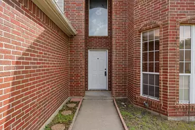 4805 Parkmount Drive, Fort Worth, TX 76137 - Photo 2