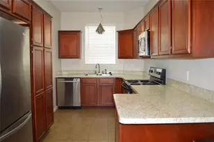 500 Kingscote Ct, Arlington, TX 76010 - Photo 6