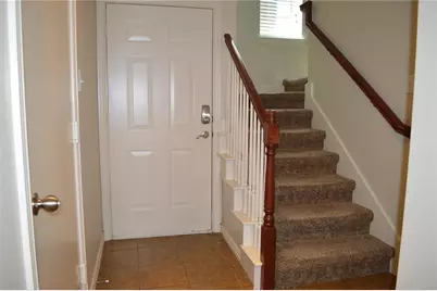 500 Kingscote Court, Arlington, TX 76010 - Photo 2