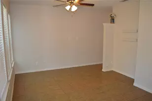 500 Kingscote Ct, Arlington, TX 76010 - Photo 4