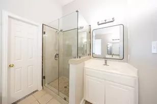 3601 Dripping Springs Dr, Plano, TX 75025 - Photo 18