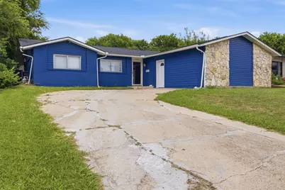 2729 Posey Drive, Irving, TX 75062 - Photo 2