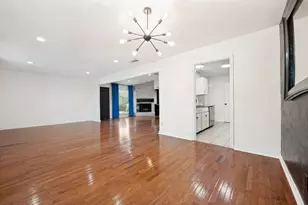 3636 Hopetown Dr, Dallas, TX 75229 - Photo 10