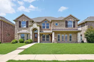 127 Lake Trail Dr, Red Oak, TX 75154 - Photo 2