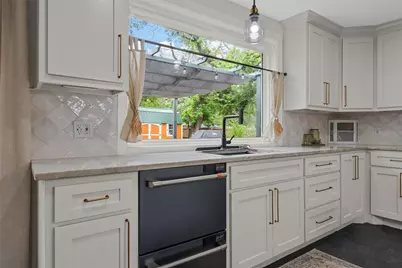 315 S Avenue G, Clifton, TX 76634 - Photo 14