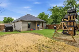 5608 King Ct, Fort Worth, TX 76112 - Photo 22