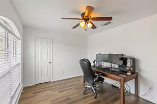 2312 Green Mere Dr, Arlington, TX 76001 - Photo 12