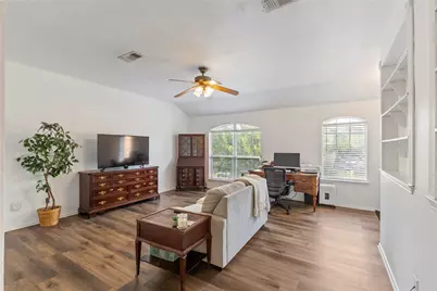 2312 Green Mere Drive, Arlington, TX 76001 - Photo 10