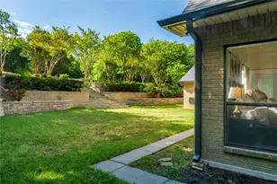 1254 Whispering Oaks Dr, DeSoto, TX 75115 - Photo 32