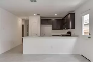 3609 Kinglet Ct, McKinney, TX 75071 - Photo 6