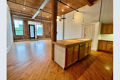 3026 Commerce Street #205, Dallas, TX 75226 - Photo 12