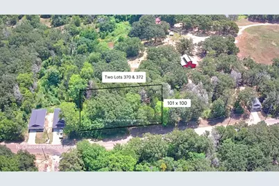 372 N Cherokee Shores Drive, Mabank, TX 75156 - Photo 1