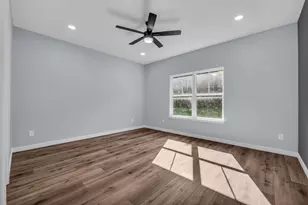 308 Crye Cir, Robinson, TX 76706 - Photo 16