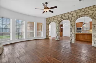 2416 Lady of the Lake Blvd, Lewisville, TX 75056 - Photo 14
