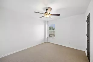 1420 Meadowlakes Dr, Azle, TX 76020 - Photo 22