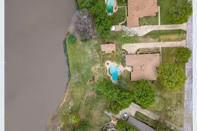 210 N Forest Lane, Double Oak, TX 75077 - Photo 40