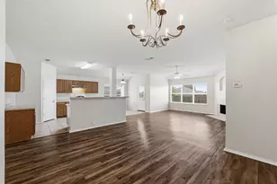 1516 Shady Shores Dr, Glenn Heights, TX 75154 - Photo 10