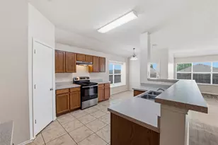 1516 Shady Shores Dr, Glenn Heights, TX 75154 - Photo 14