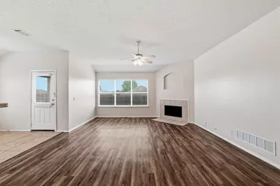 1516 Shady Shores Drive, Glenn Heights, TX 75154 - Photo 8