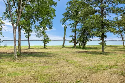 8471 Southern Shore Court, Kemp, TX 75143 - Photo 4