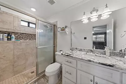 216 Hillside Drive, Hewitt, TX 76643 - Photo 12