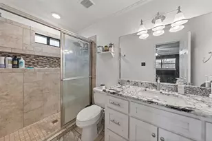 216 Hillside Dr, Hewitt, TX 76643 - Photo 12