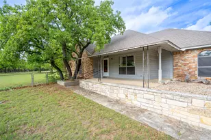 2734 Pear Orchard Rd, Granbury, TX 76048 - Photo 4
