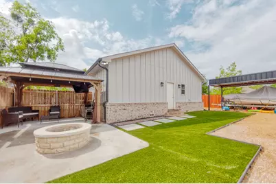 113 Smith, Tioga, TX 76271 - Photo 12