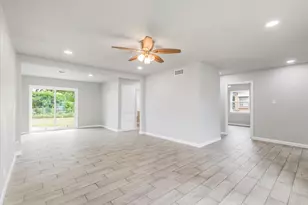 13634 Pyramid Dr, Farmers Branch, TX 75234 - Photo 6