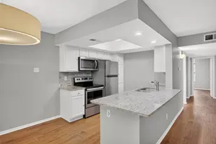 2505 Wedglea Dr, Dallas, TX 75211 - Photo 10