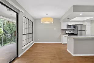 2505 Wedglea Dr, Dallas, TX 75211 - Photo 2