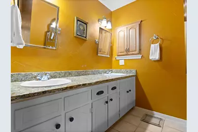 3402 Marsh Lane, Grapevine, TX 76051 - Photo 20
