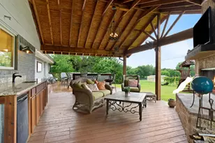 3402 Marsh Ln, Grapevine, TX 76051 - Photo 38