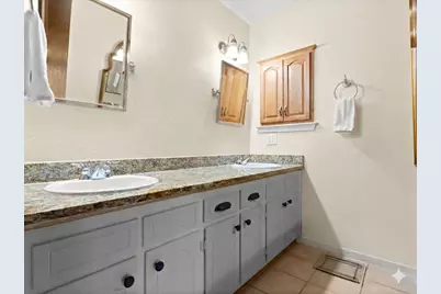 3402 Marsh Lane, Grapevine, TX 76051 - Photo 20