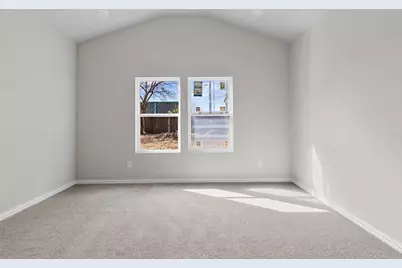 1832 E Broadway Avenue, Fort Worth, TX 76104 - Photo 12