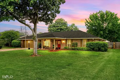 203 Kensington Avenue, Bossier City, LA 71111 - Photo 1